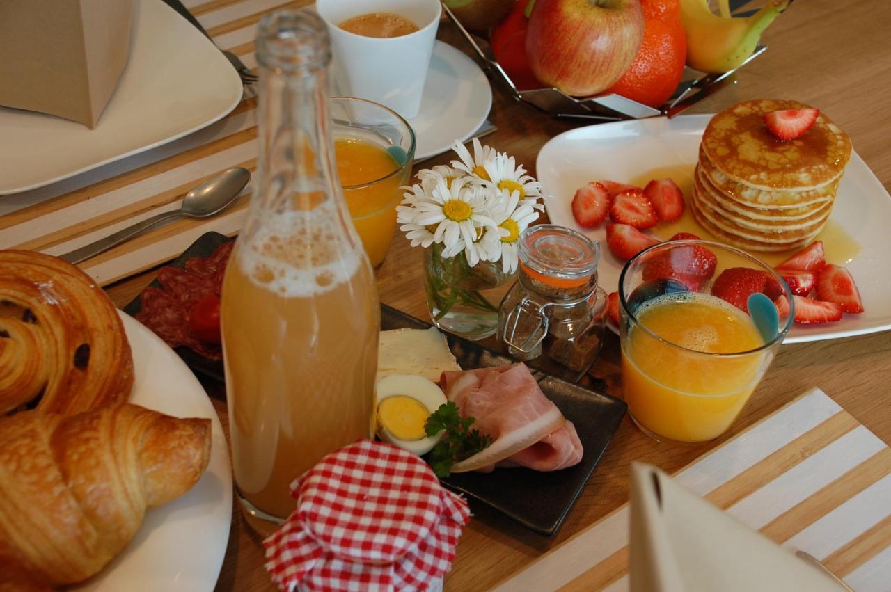 Bed & Cook Bed & Breakfast โอเบล ภายนอก รูปภาพ